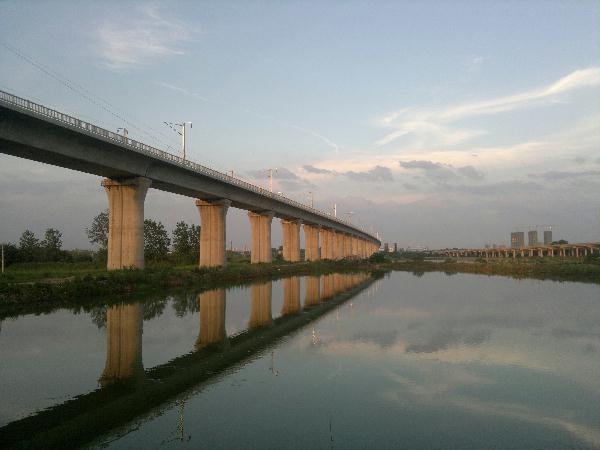 成渝鐵路采用松夏<a href='http://www.swf4.cn/' target='_blank'><u>空氣彈簧</u></a>